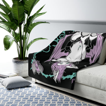 Nocturna Fleece Blanket
